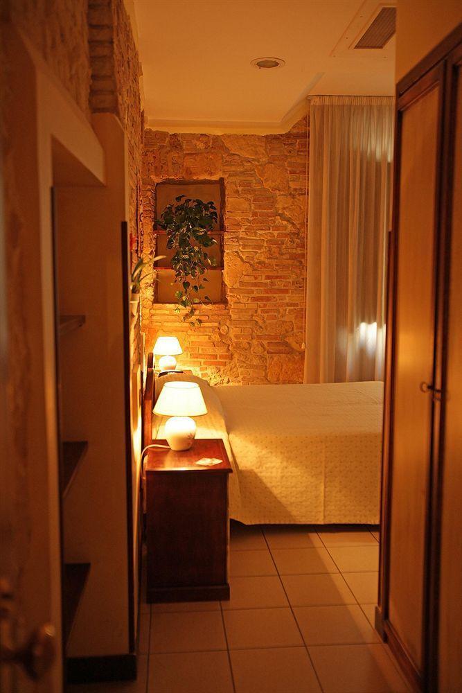 Arcobaleno Rooms Cagliari Ngoại thất bức ảnh