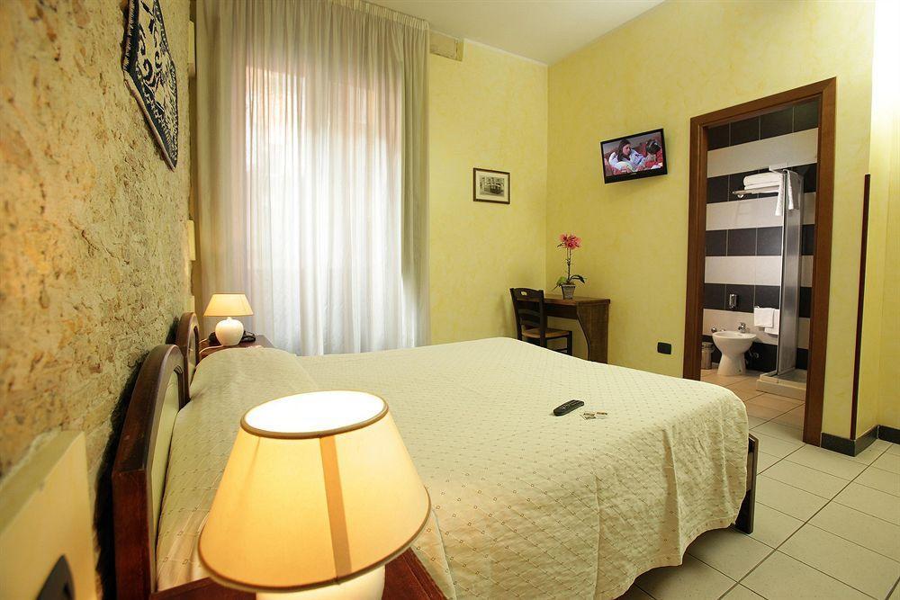 Arcobaleno Rooms Cagliari Ngoại thất bức ảnh