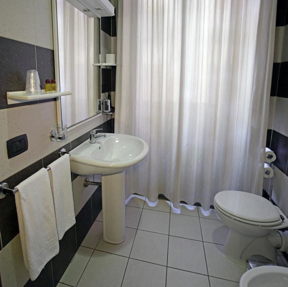 Arcobaleno Rooms Cagliari Ngoại thất bức ảnh